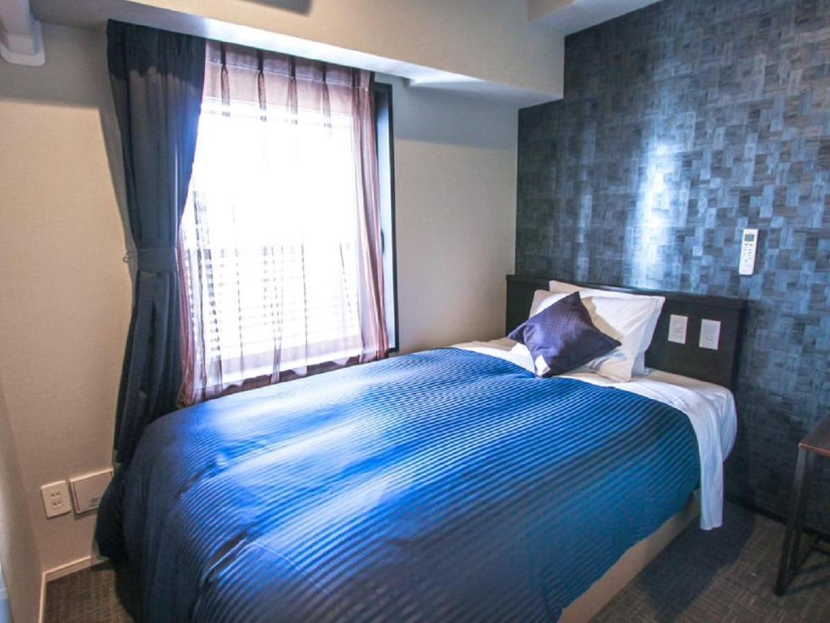 Hotel Livemax Osaka Honmachi Экстерьер фото