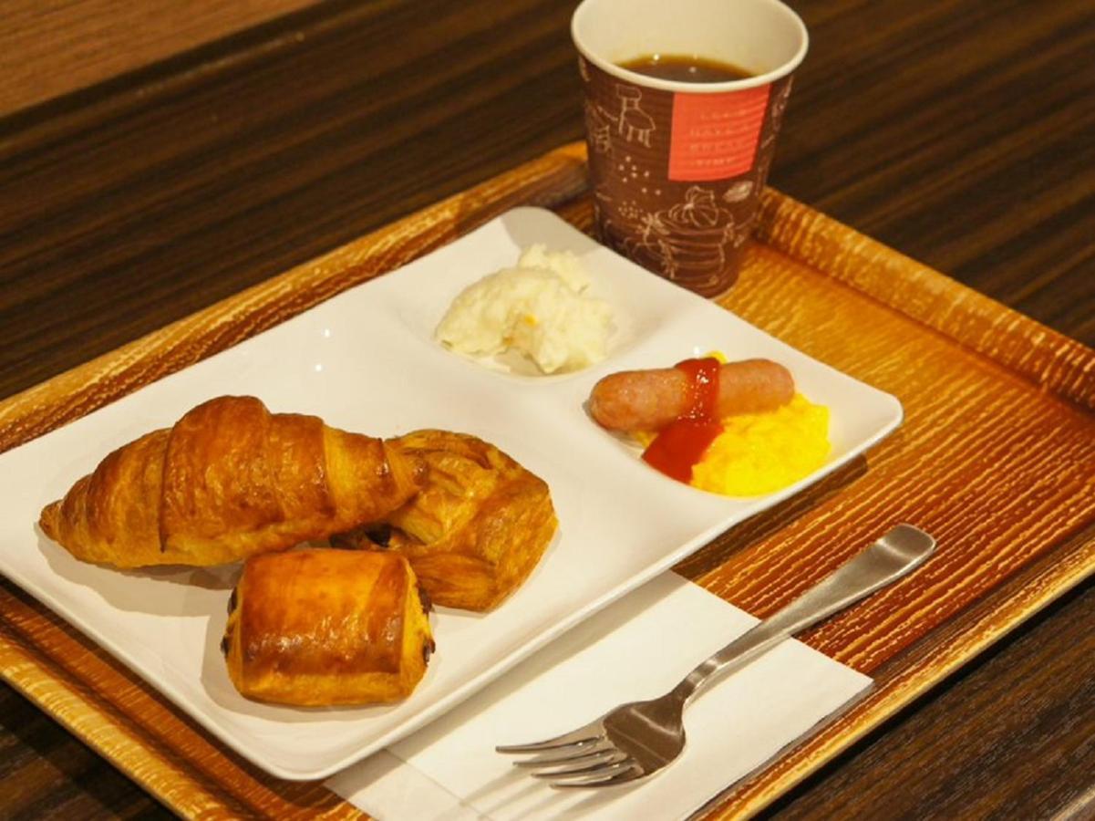 Hotel Livemax Osaka Honmachi Экстерьер фото