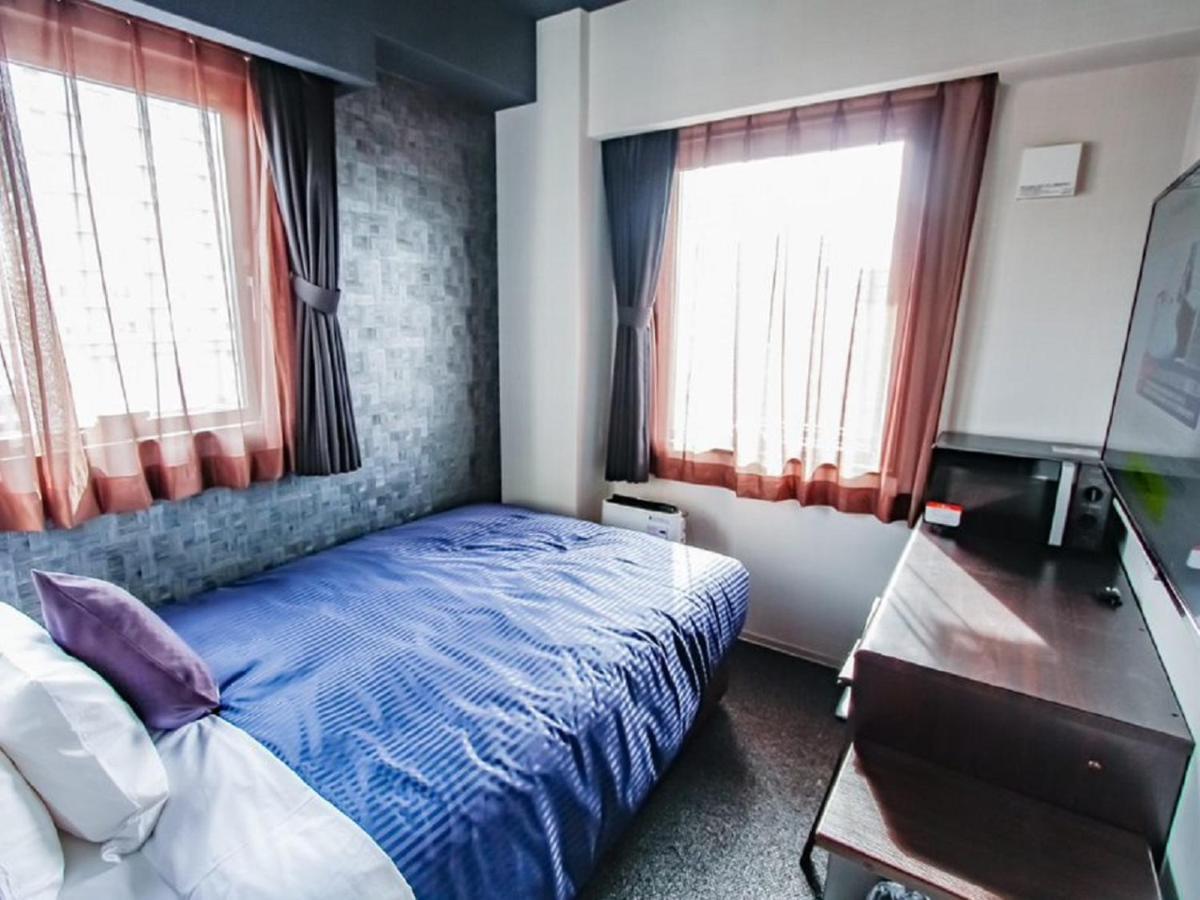 Hotel Livemax Osaka Honmachi Экстерьер фото